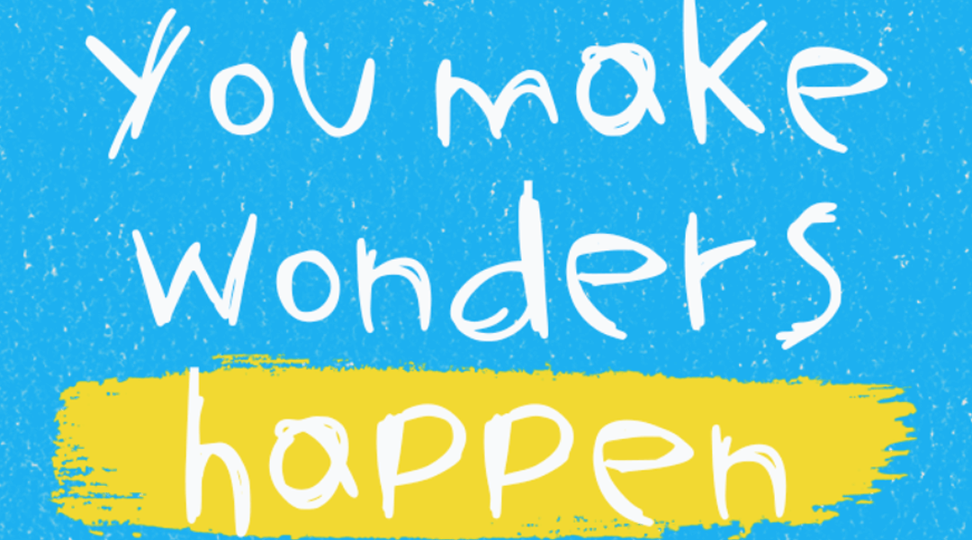 Creativo de Unicef. Fondo azul con texto en blanco 
