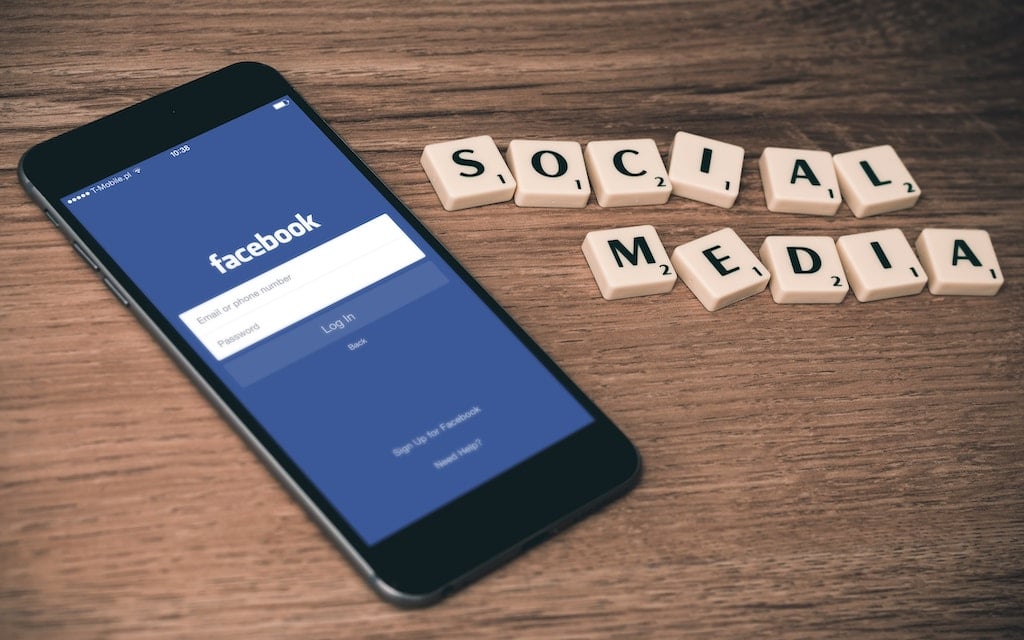 expand your reach on social media-1